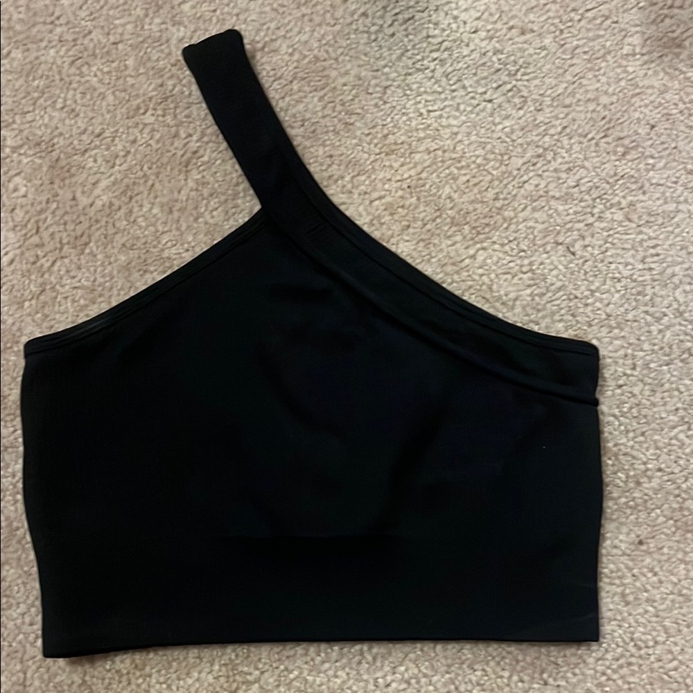 Black Asymmetrical Sleeveless Crop Top